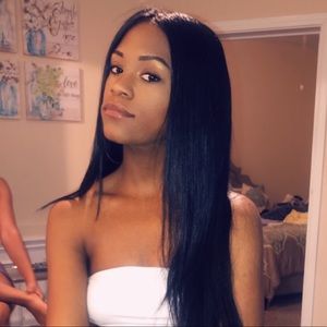 Meet your Posher, Jaila